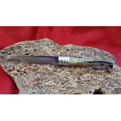 Coltello tipo pattadese con manicatura animata in corno muflone