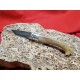 Coltello tipo dorgalese con manicatura animata in zoccolo di cavallo