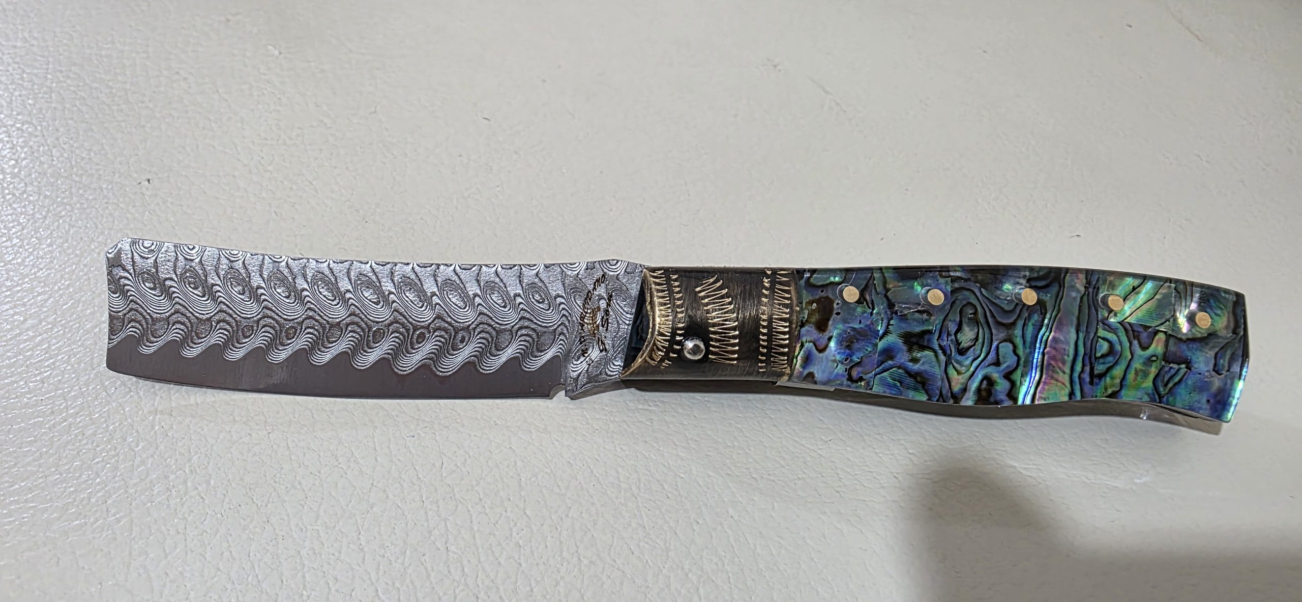 Arrasoja Mozzetta – Mosaico Madreperla di Abalone – Coltello Sardo